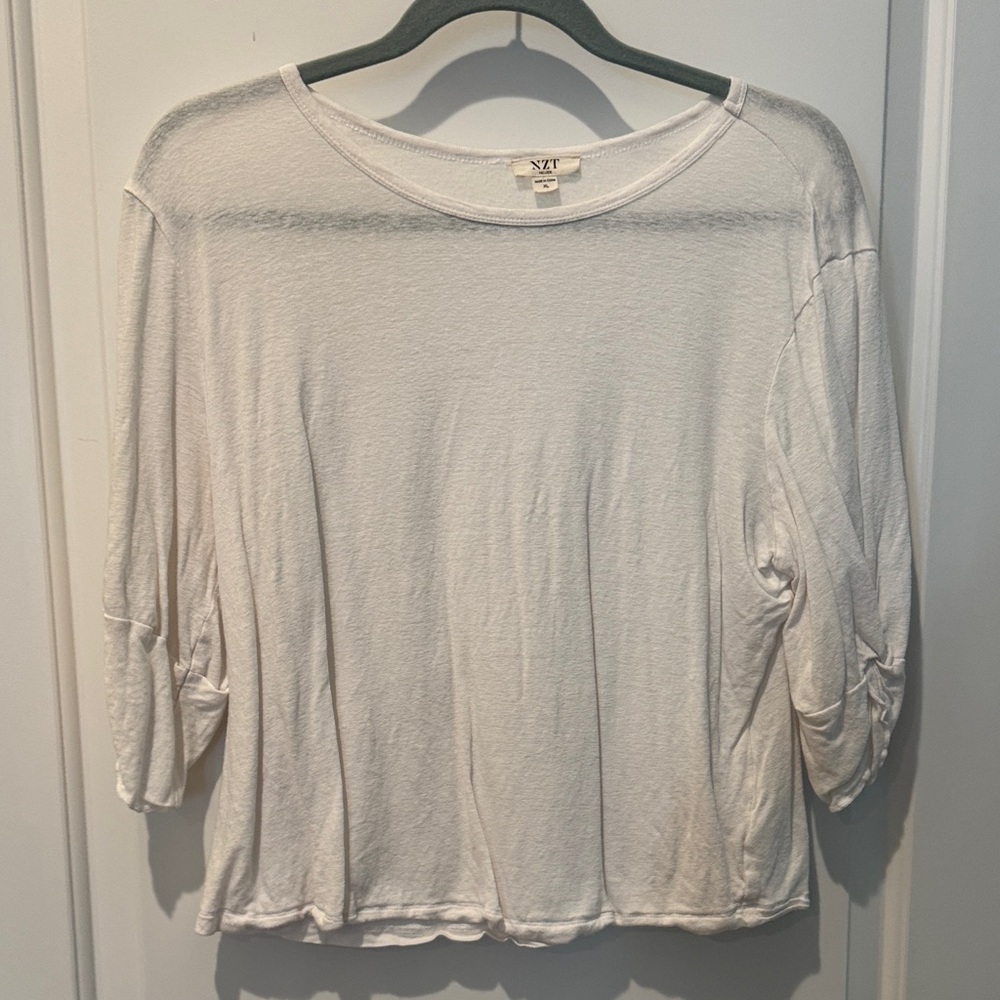 NIC+ZOE Cream Relaxed Long Sleeve Tee